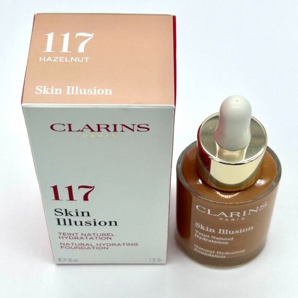 Clarins Skin Illusion Foundation – 117 Hazelnut (1 oz) - Picture 2 of 5
